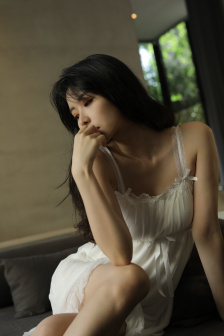 黑丝美女